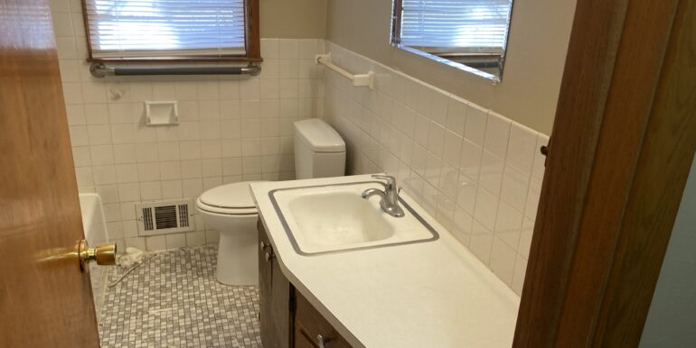 5064 Long Lake - 6