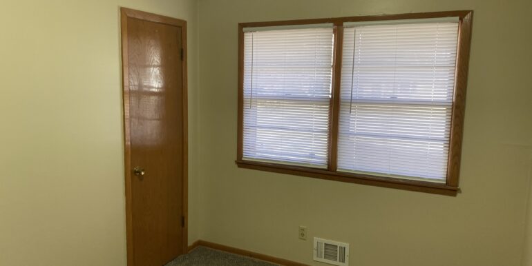 5064 Long Lake - 9